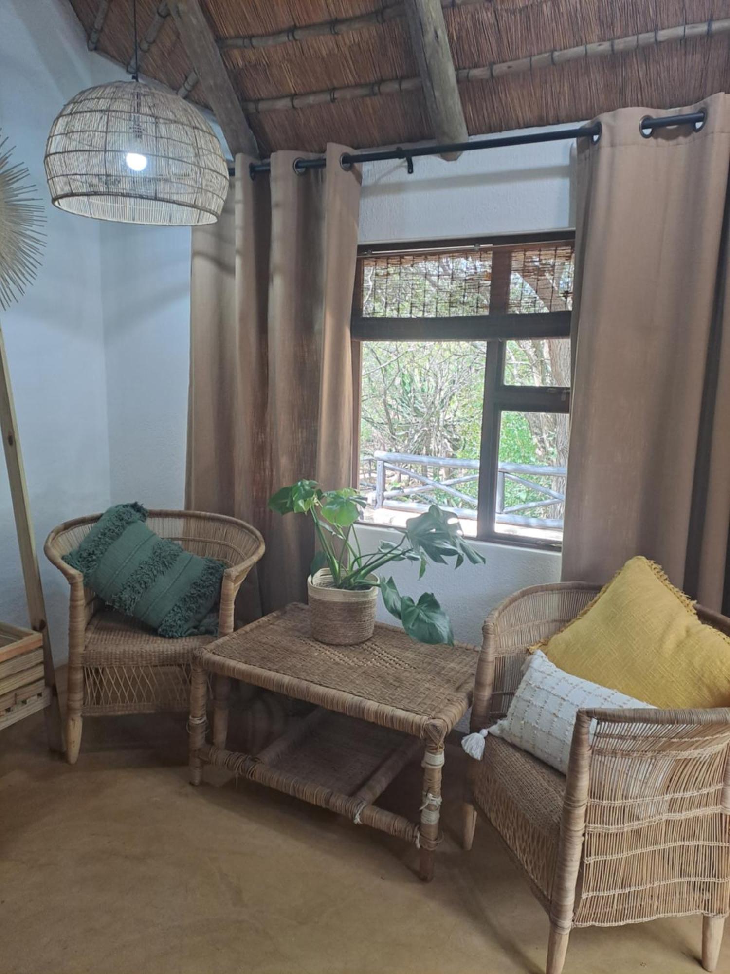 Little Bush Lodge Hoedspruit Exterior foto