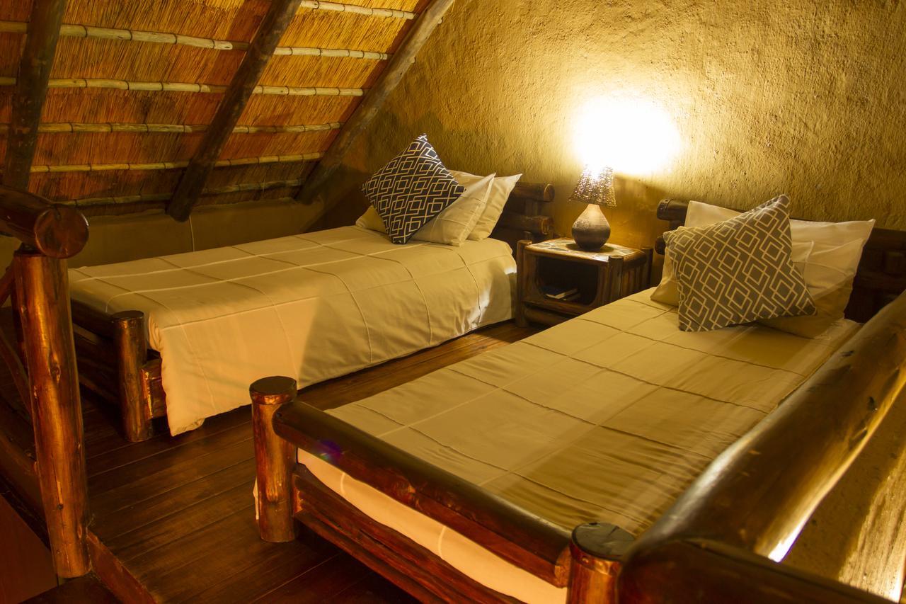 Little Bush Lodge Hoedspruit Habitación foto