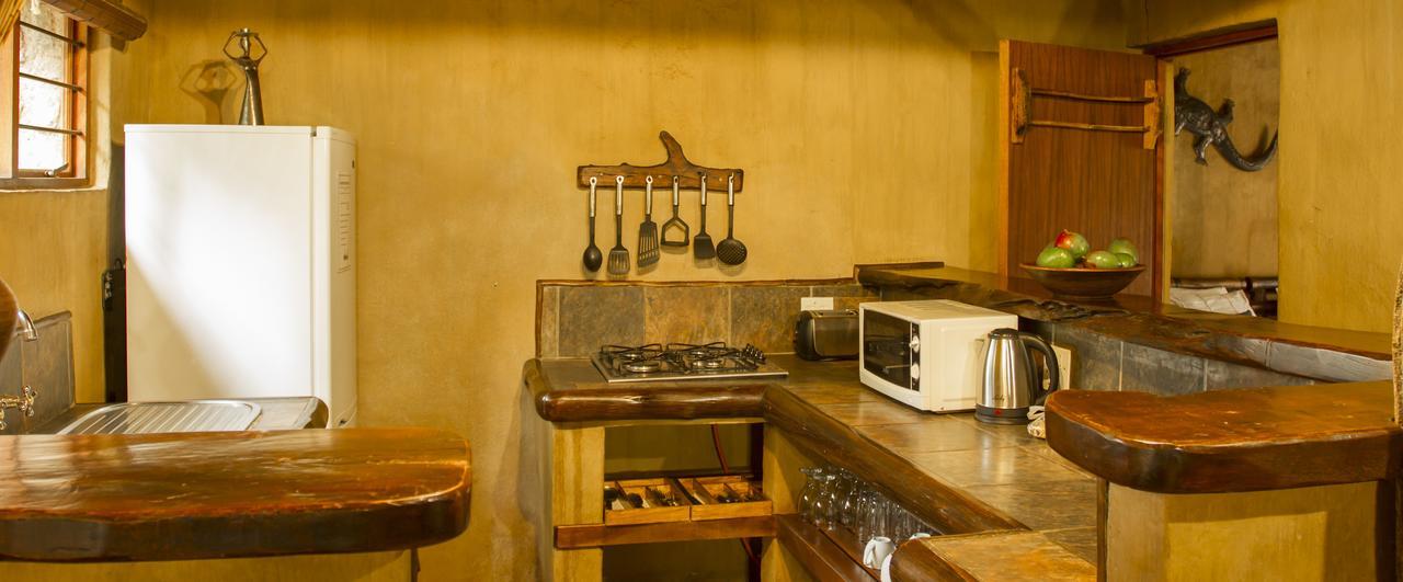 Little Bush Lodge Hoedspruit Habitación foto